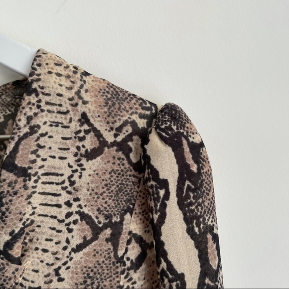 Revolve LPA Pinched Shoulder Snake print long sleeve wrap style blouse M - Picture 8 of 10